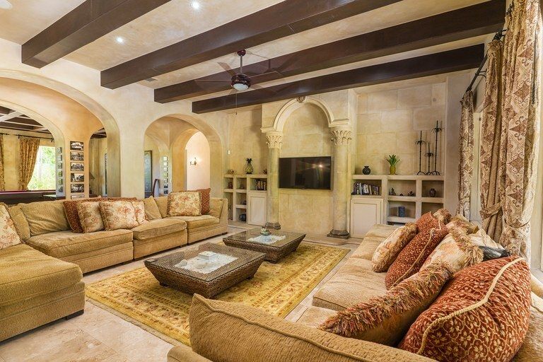 Property photo 3 of 12 <Alttext/>