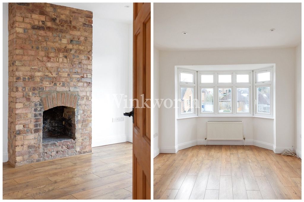 Property photo 3 of 21 Picture No. 17