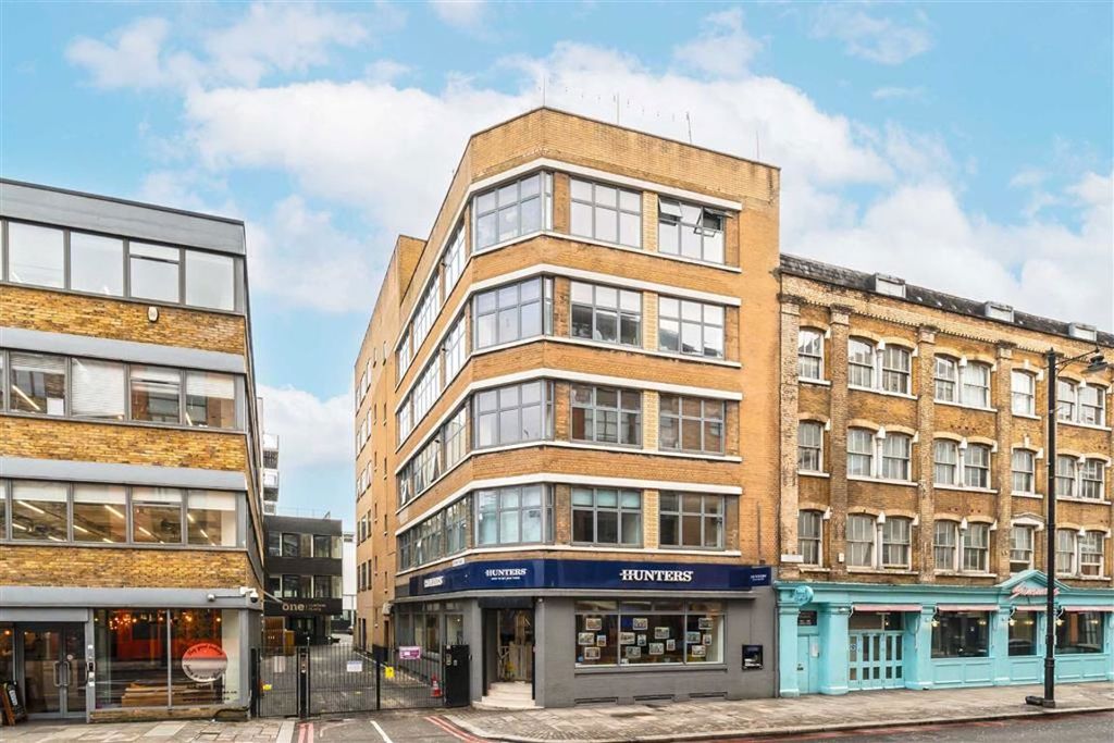 Property photo 3 of 10