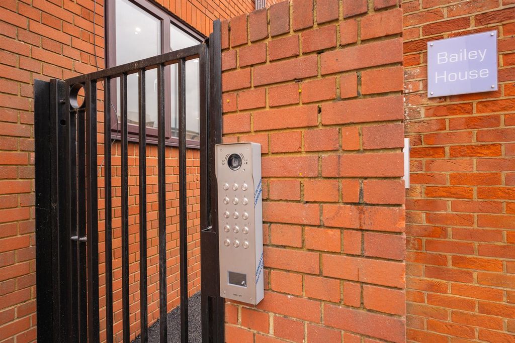 Additional image 16 of 2 bed flat for saleBailey House, Barttelot Road, Horsham RH12