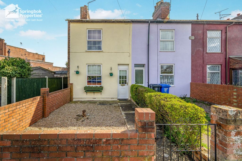 Property photo 1 of 19 Front View