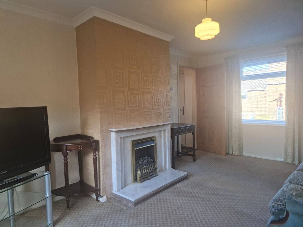 Property photo 2 of 11 1000027425