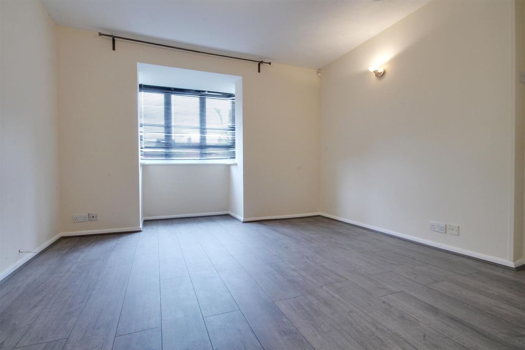 Property photo 2 of 10 Img_9287-Img_9289.Jpg