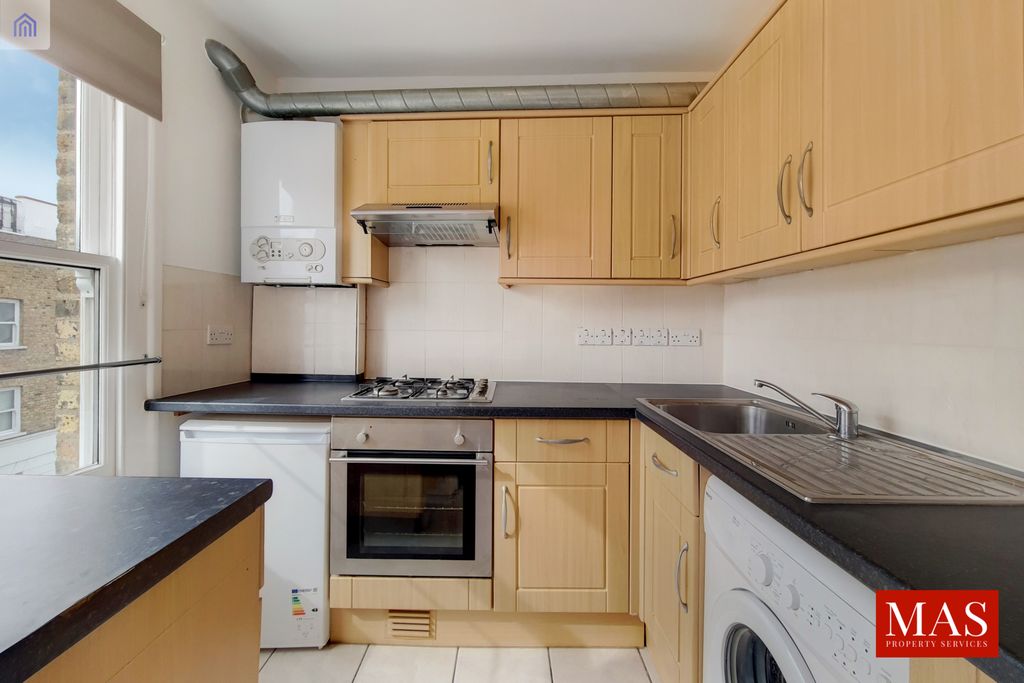 Property photo 1 of 4