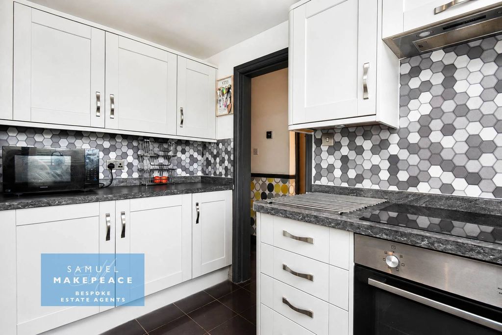 Property photo 2 of 19 Sd (6)