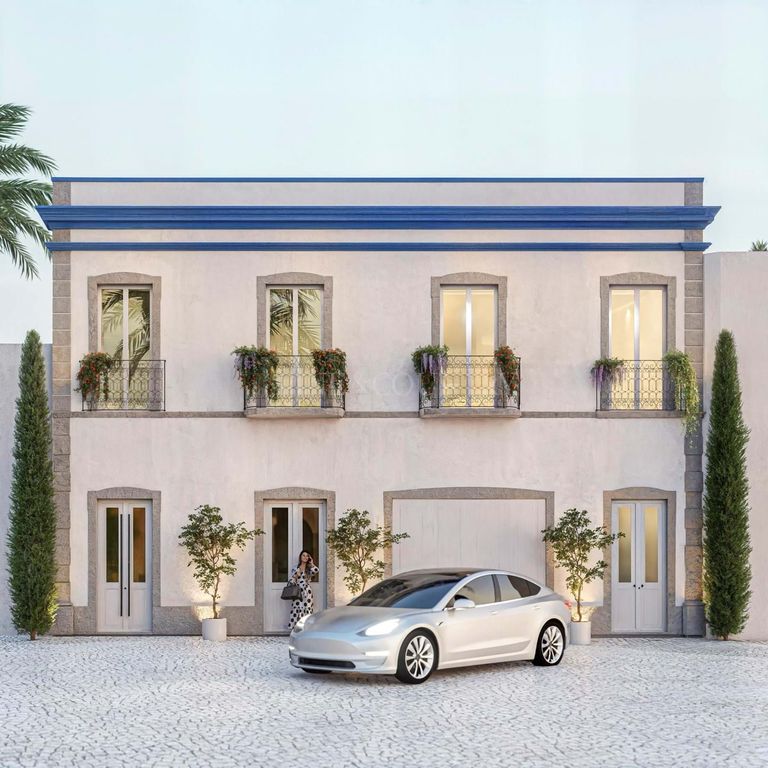 Property photo 2 of 26