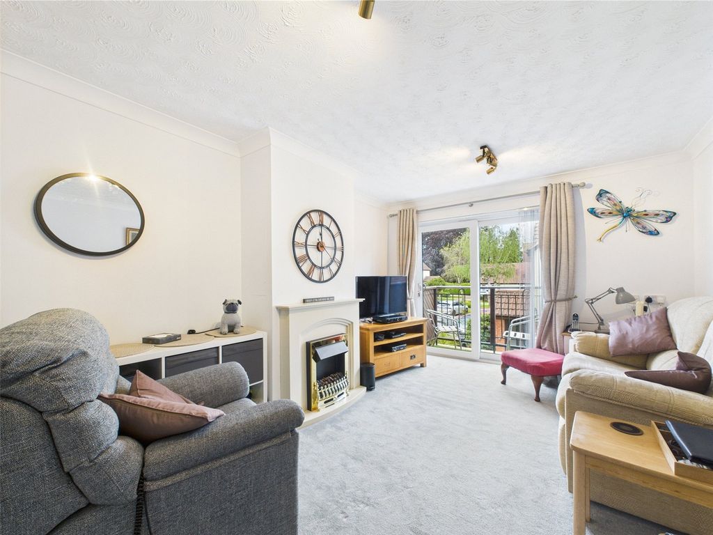 Property photo 2 of 8 Picture No. 10