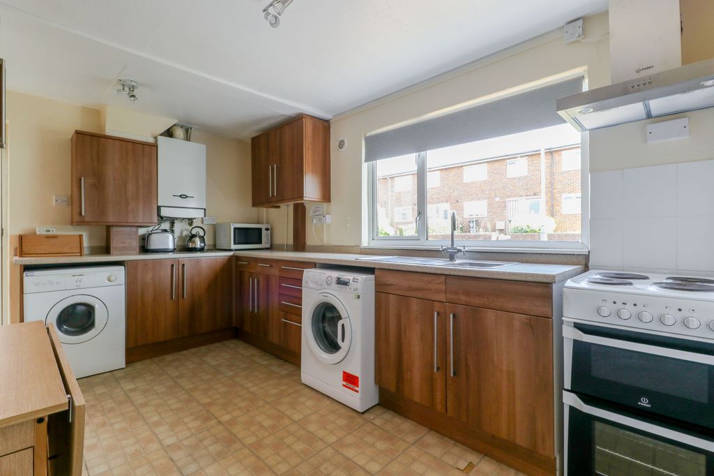 Property photo 2 of 9 22 Fd Kit