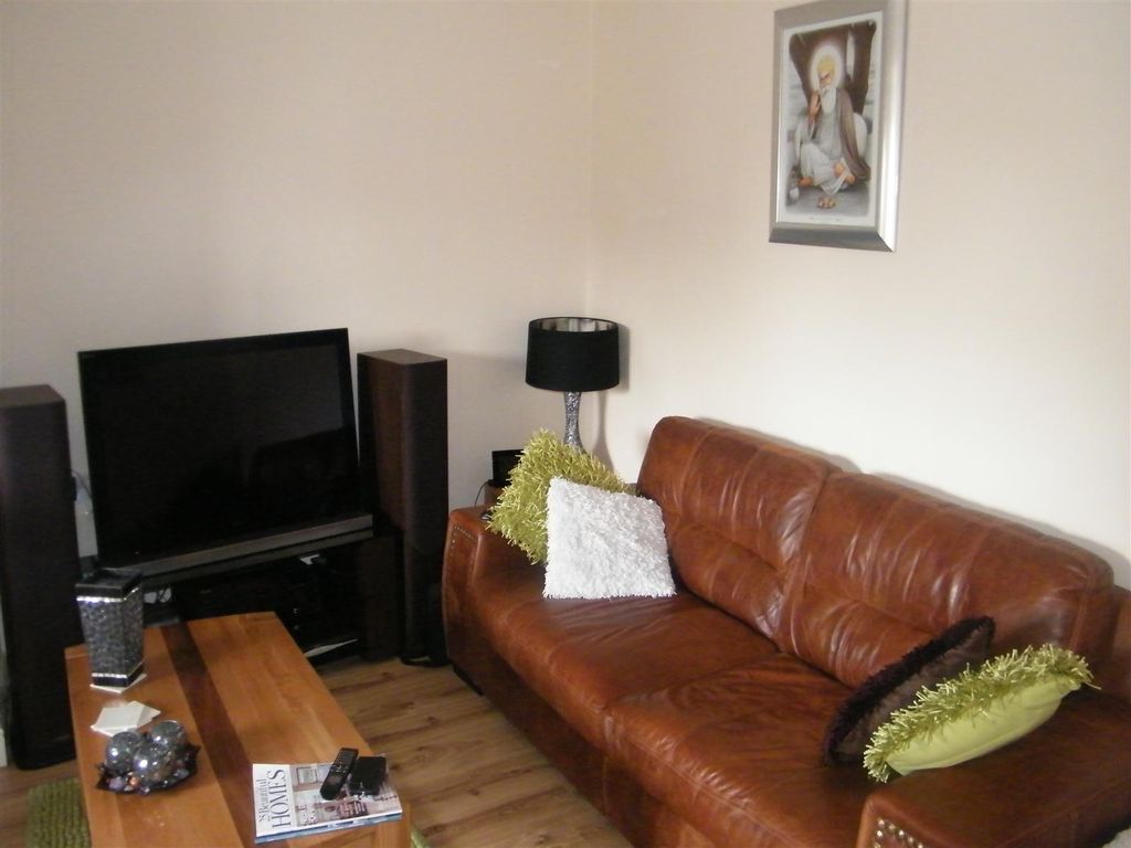 Property photo 2 of 10