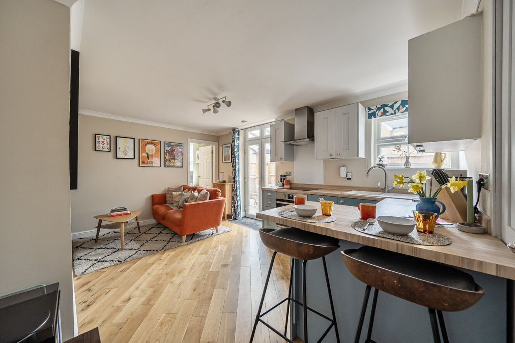 Property photo 1 of 12 Picture No. 19