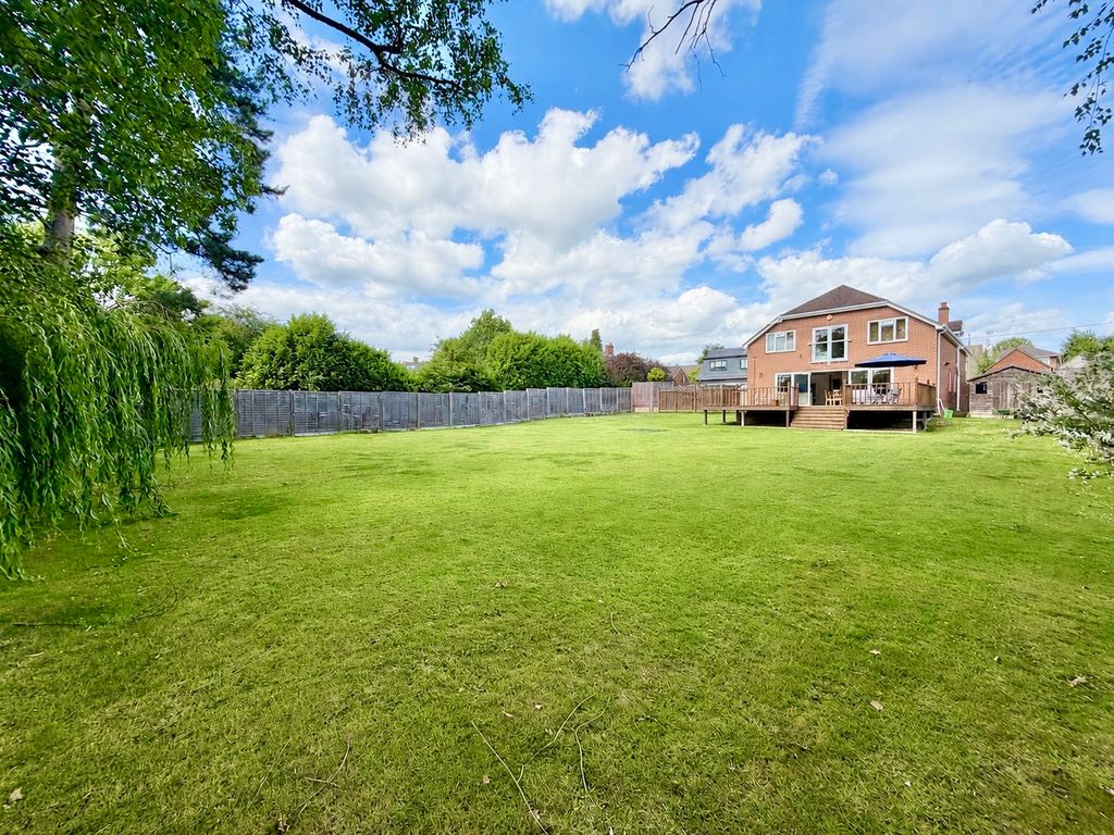Property photo 1 of 35 A3Df7C93-De4D-4558-A710-1Ff1596Fd657