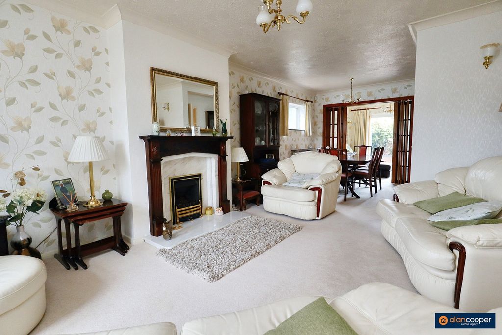 Property photo 3 of 32 4329743
