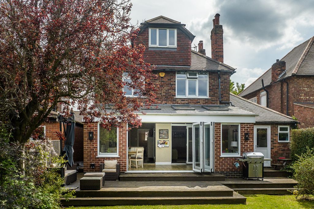 Property photo 2 of 29