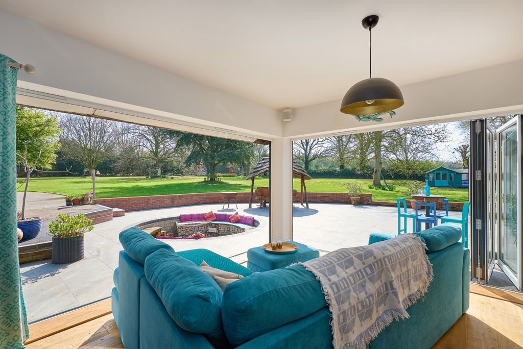 Property photo 2 of 27 Dsc_2459