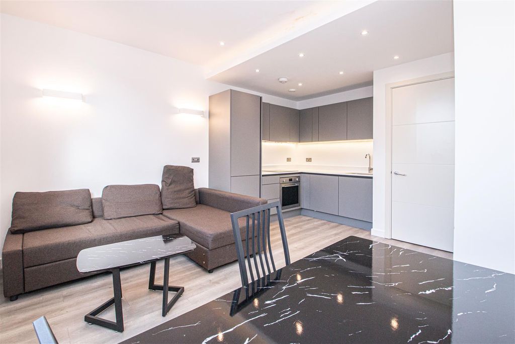 Property photo 1 of 13 70Cap_11.Jpg