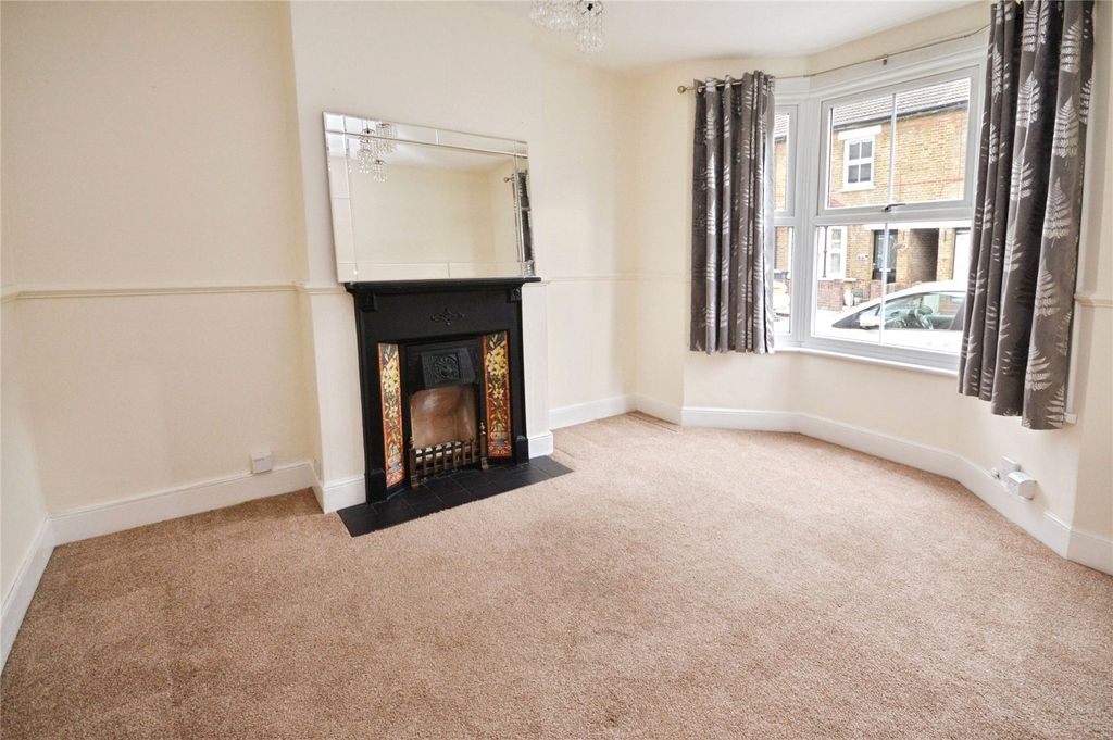 Property photo 2 of 13 Picture No. 15