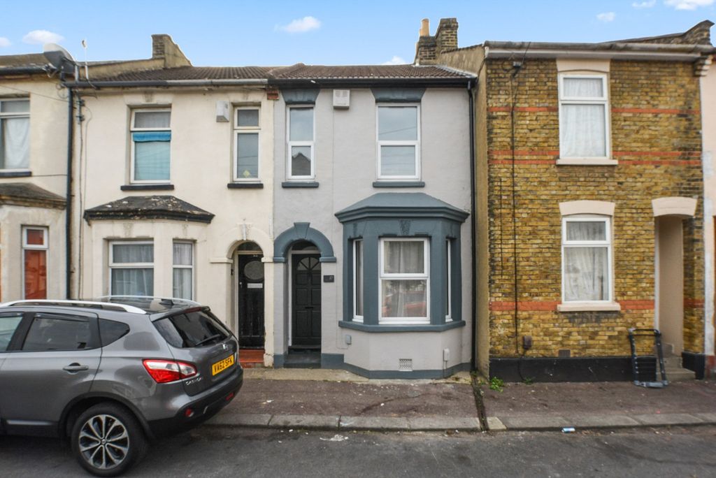 Property photo 1 of 13 4589450