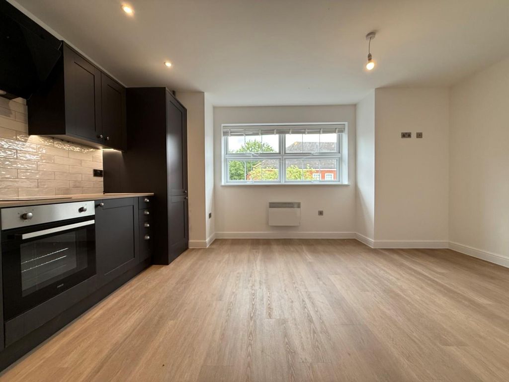 Property photo 2 of 6 5.Jpg