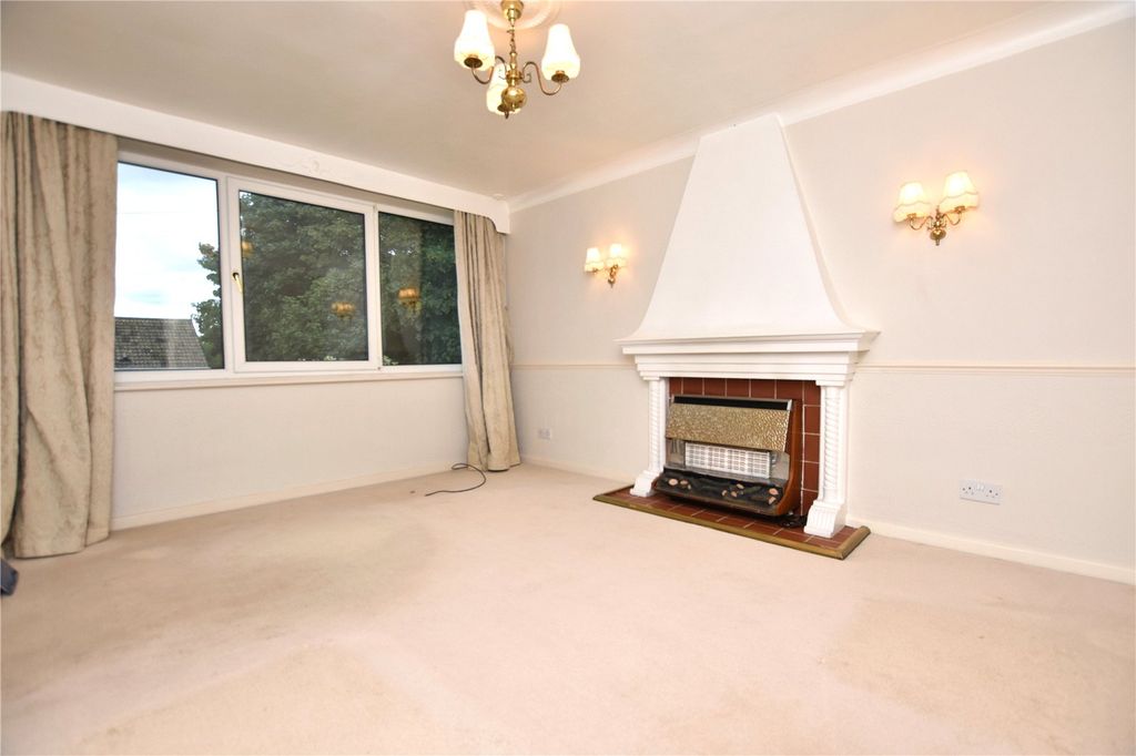 Property photo 2 of 15 Picture No. 06