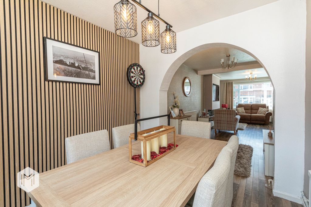 Property photo 3 of 20 Picture No. 18