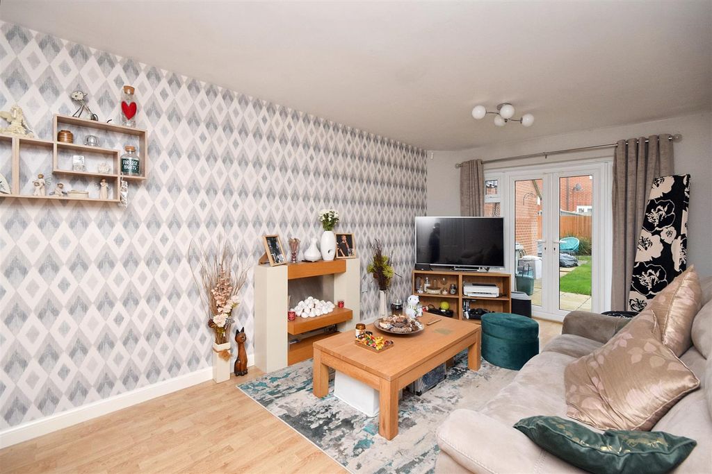 Property photo 2 of 11 1 (82).Jpg