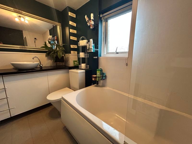 Property photo 3 of 13 Photo 1