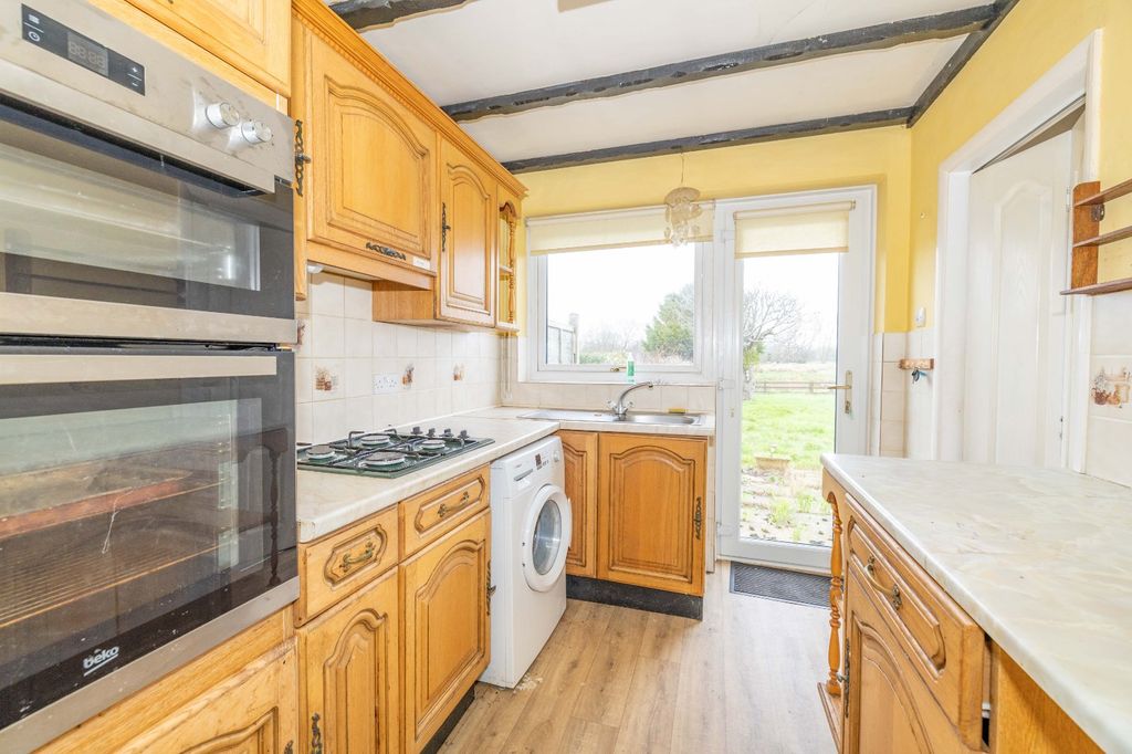 Property photo 2 of 15 Picture 2