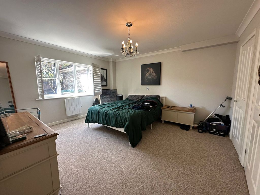 Property photo 2 of 7 Picture No. 02