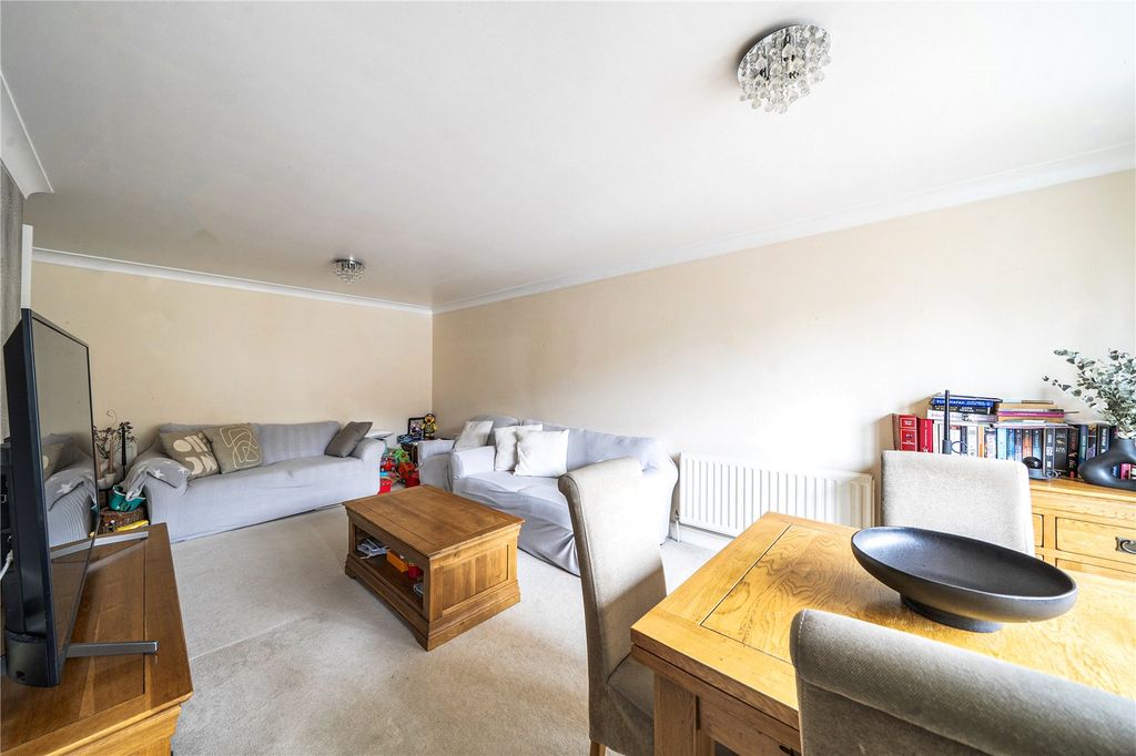 Property photo 3 of 11 Picture No. 08