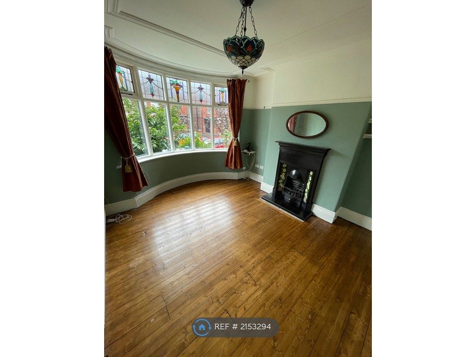 Property photo 2 of 18 Living Room