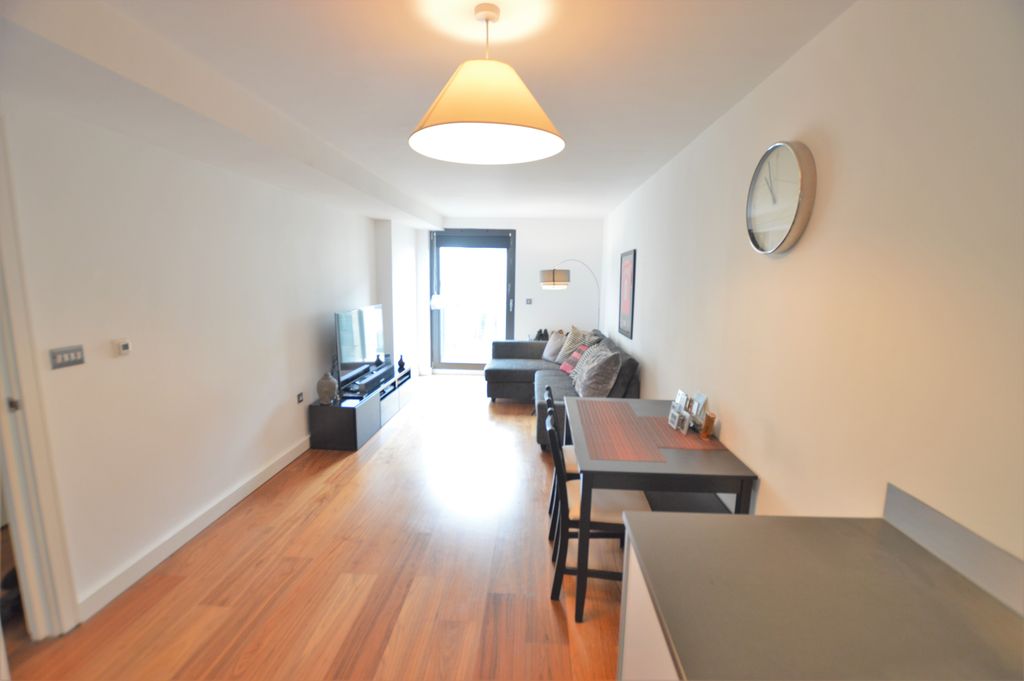 Property photo 2 of 5