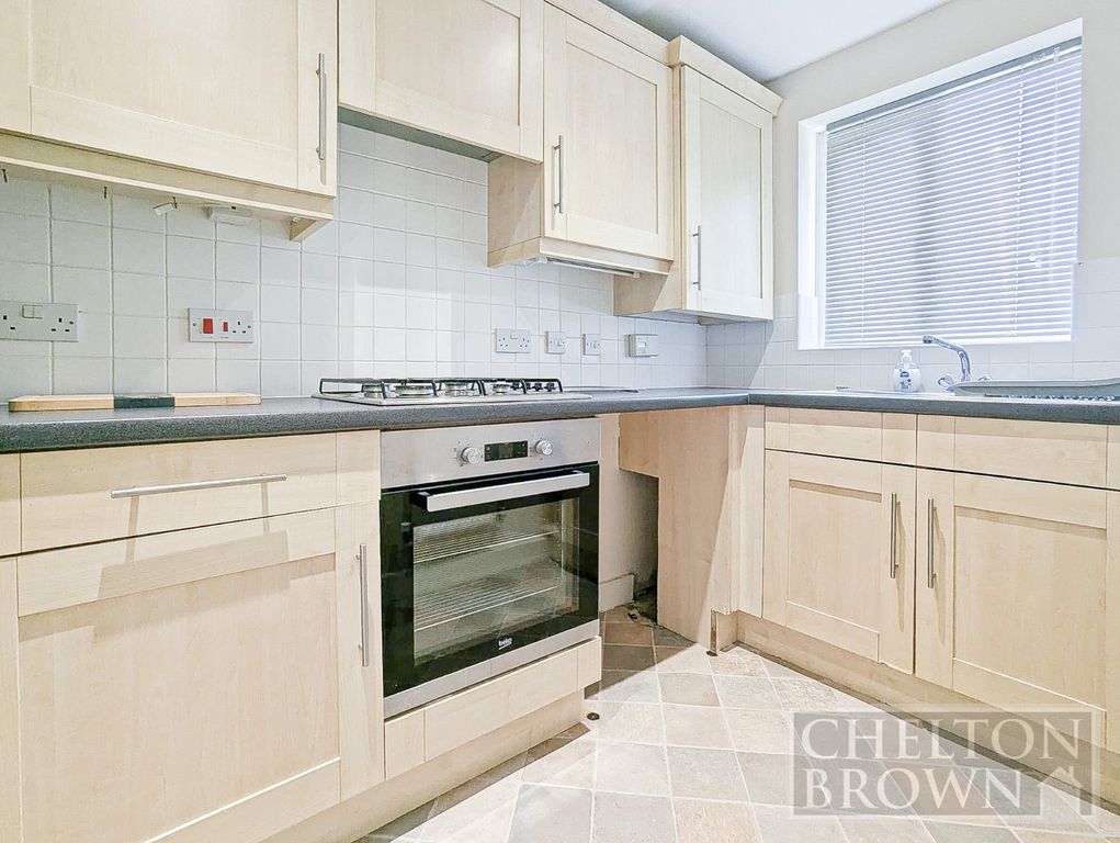 Property photo 2 of 23 Kitchen