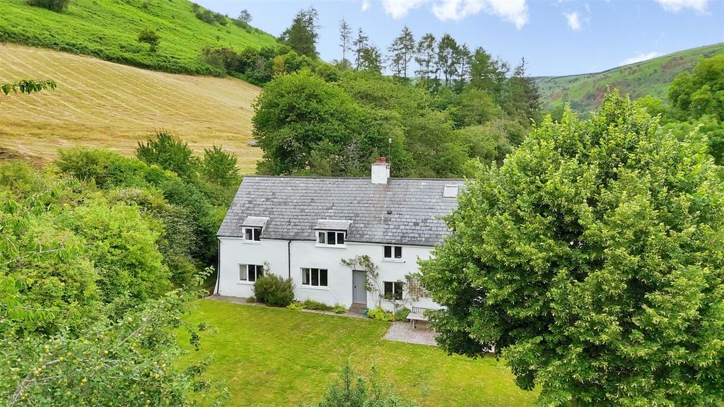 Property photo 2 of 32 Dji_20250701122852_0790_D.Jpg