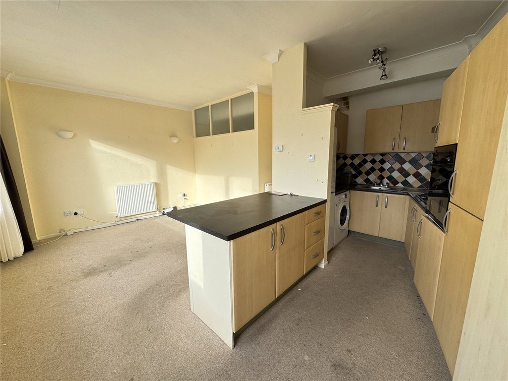 Property photo 2 of 11 Picture No. 03