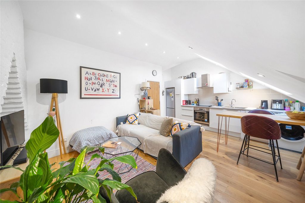 Property photo 1 of 14 Picture No. 03