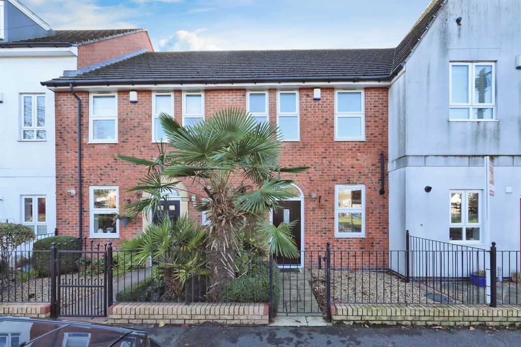 Property photo 1 of 14