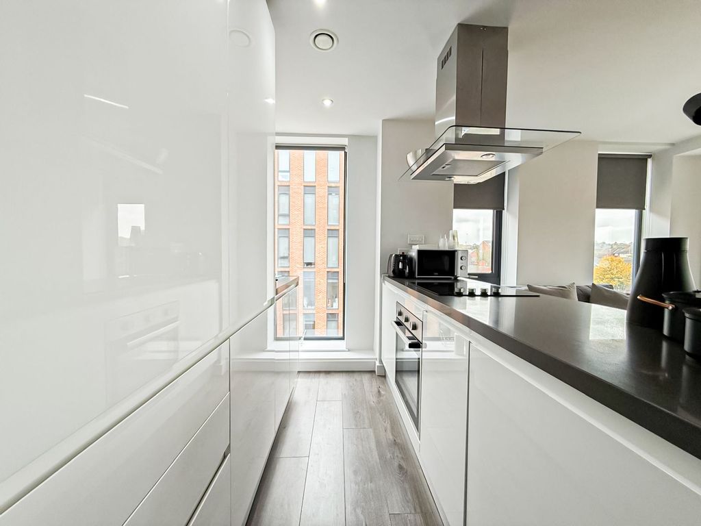 Property photo 2 of 8 Photo 7