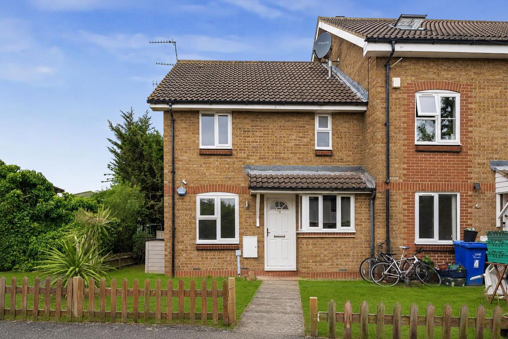 Property photo 1 of 17 Welsford Street