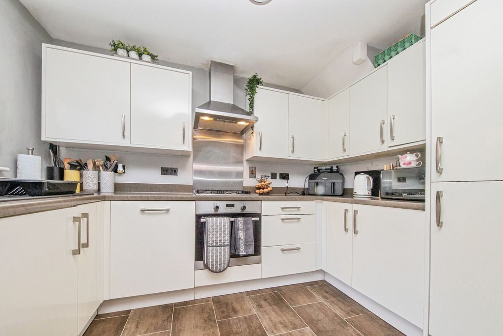 Property photo 2 of 26 Photo