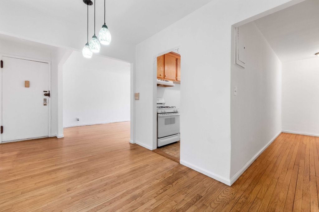 Property photo 2 of 15 <Alttext/>