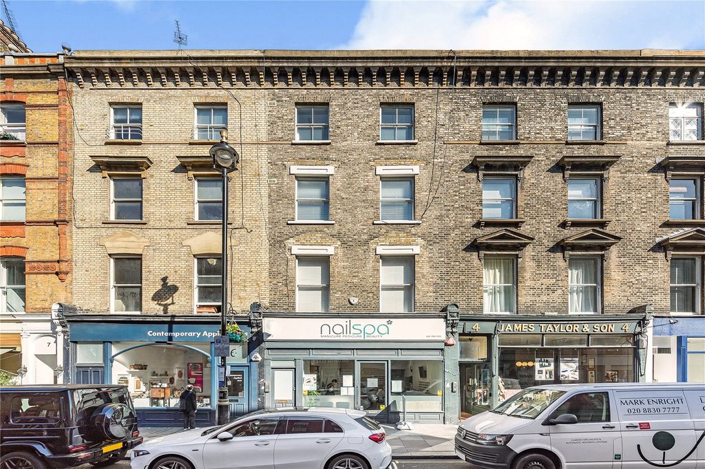 Property photo 2 of 8 Picture No. 15