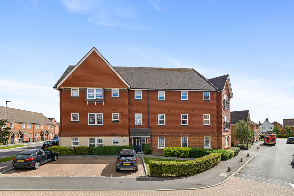 Property photo 3 of 14 Image16.Jpg