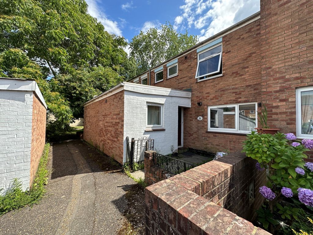 Property photo 1 of 1