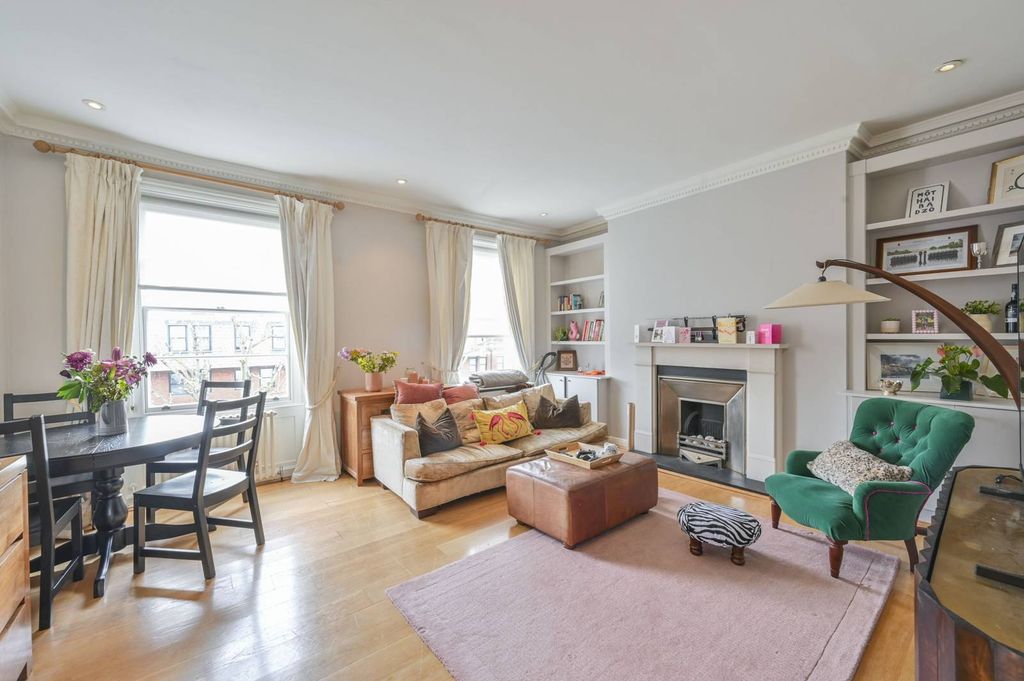 Property photo 3 of 13