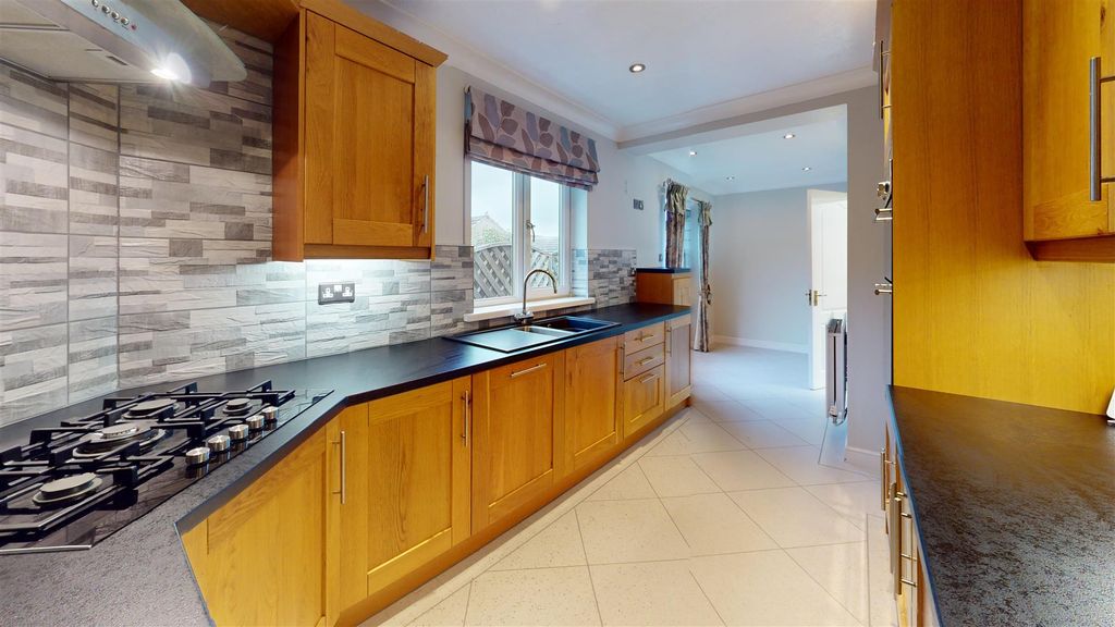 Property photo 2 of 17 Shortbank-Road-Kitchen.Jpg