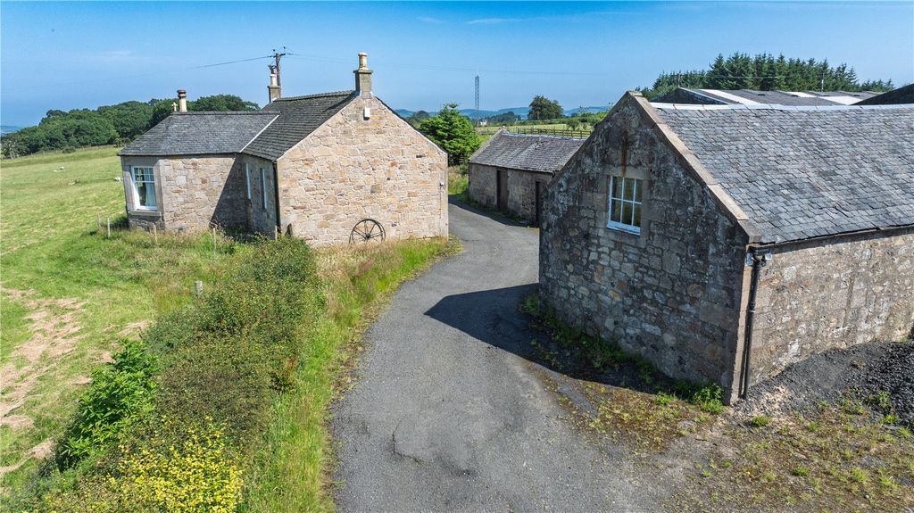Property photo 3 of 17 Picture No. 04