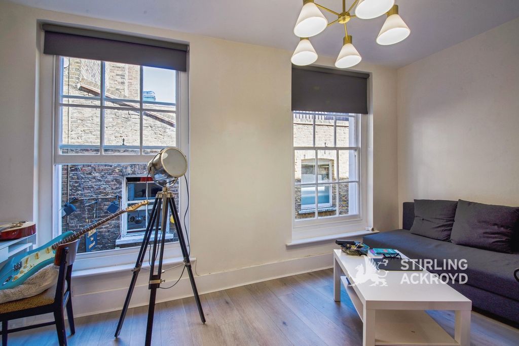 Property photo 1 of 20 Pbox-Img.Jpg