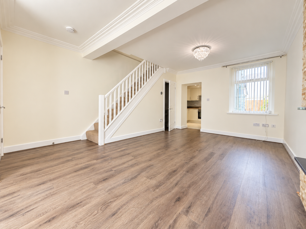 Property photo 3 of 15 6355Fb76-200E-4Fa4-B6F0-0Cb1Ec31Fbe1