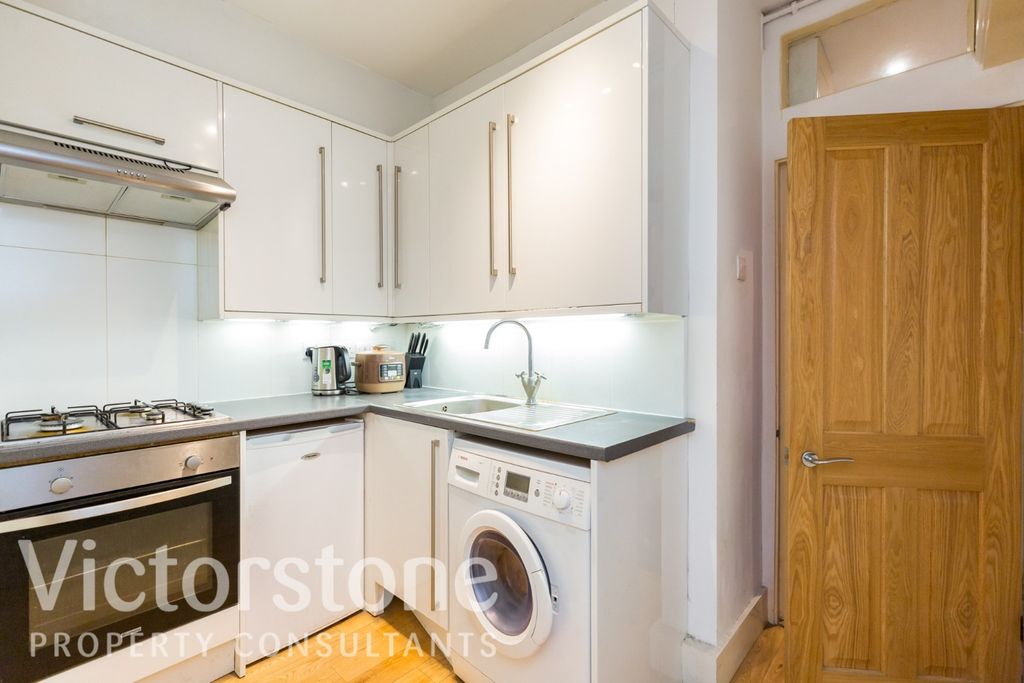 Property photo 3 of 9 1523265