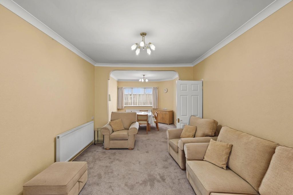 Property photo 2 of 19 Pick Hill Fep_15.Jpg